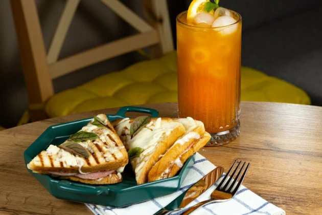 Внедрение iiko “под ключ” в работу кафе WanderlustShawarma&bistro, г.Ставрополь Внедрение iiko “под ключ” в работу кафе WanderlustShawarma&bistro, г.Ставрополь